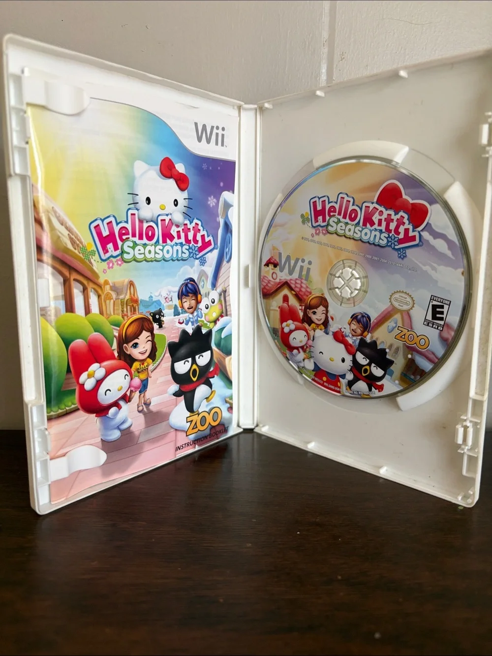 Nintendo Wii Hello Kitty Seasons